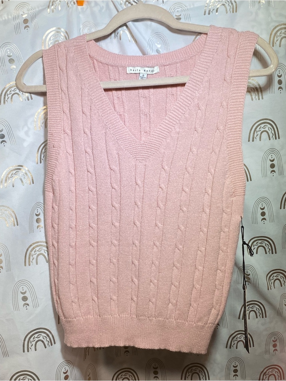 Haute Monde Blush Pink Cable-Knit V-Neck Sweater Vest